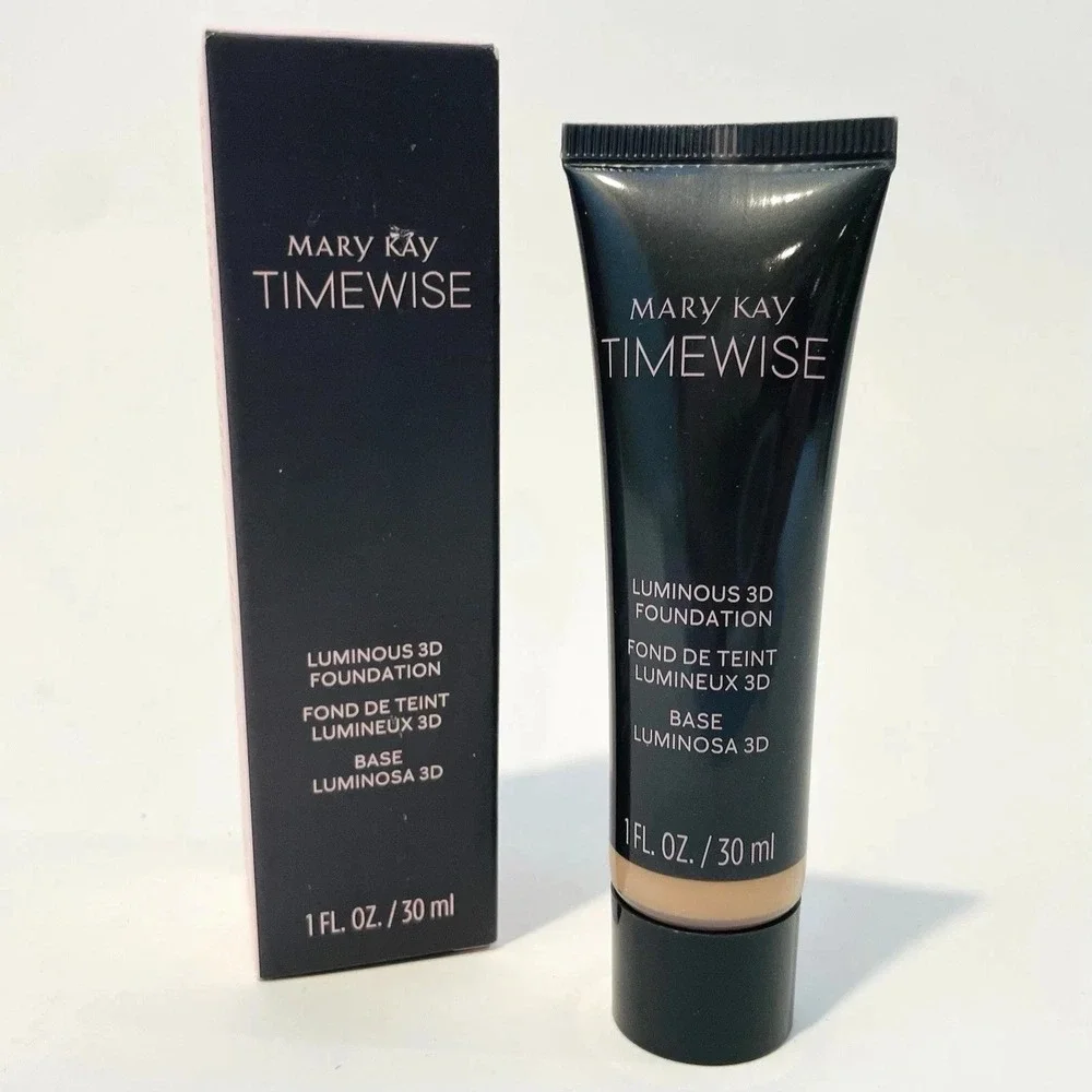 Mary Kay Timewise LUMINOUS 3D Foundation Ivory C 110 Full Size C110 NIB